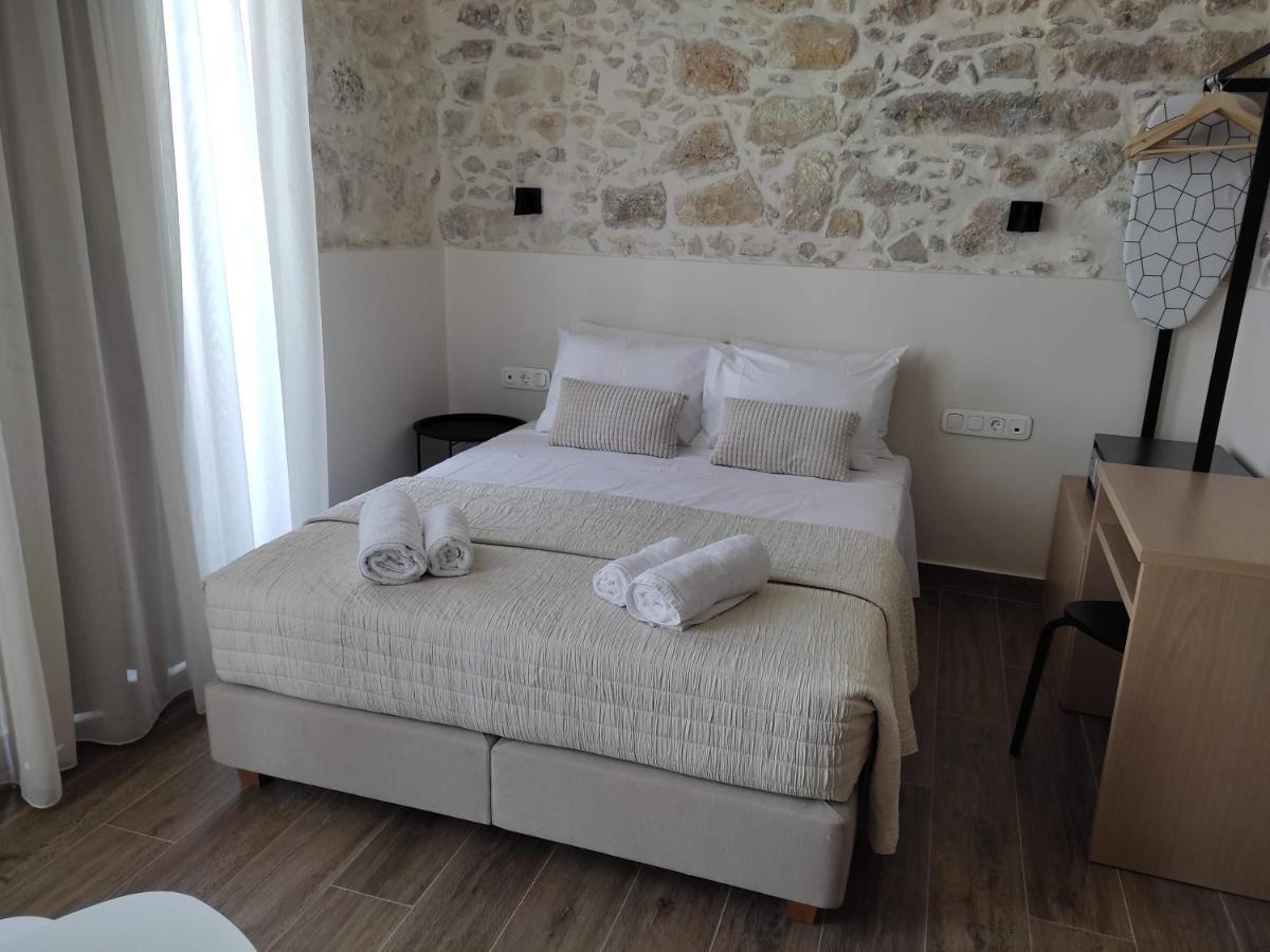 Loggia Traditional Apartment *